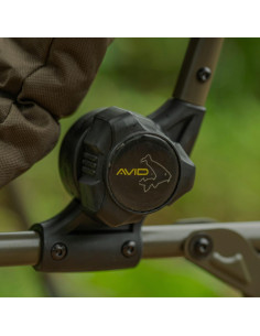 Avid Carp Benchmark LevelTech HI-Back Recliner Chair 2